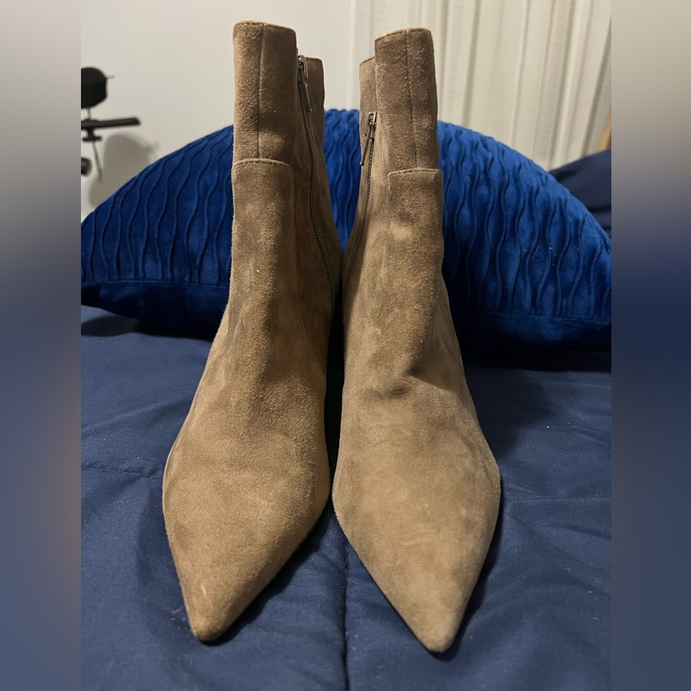 Banana Republic Ankle Stiletto Boots Size 8